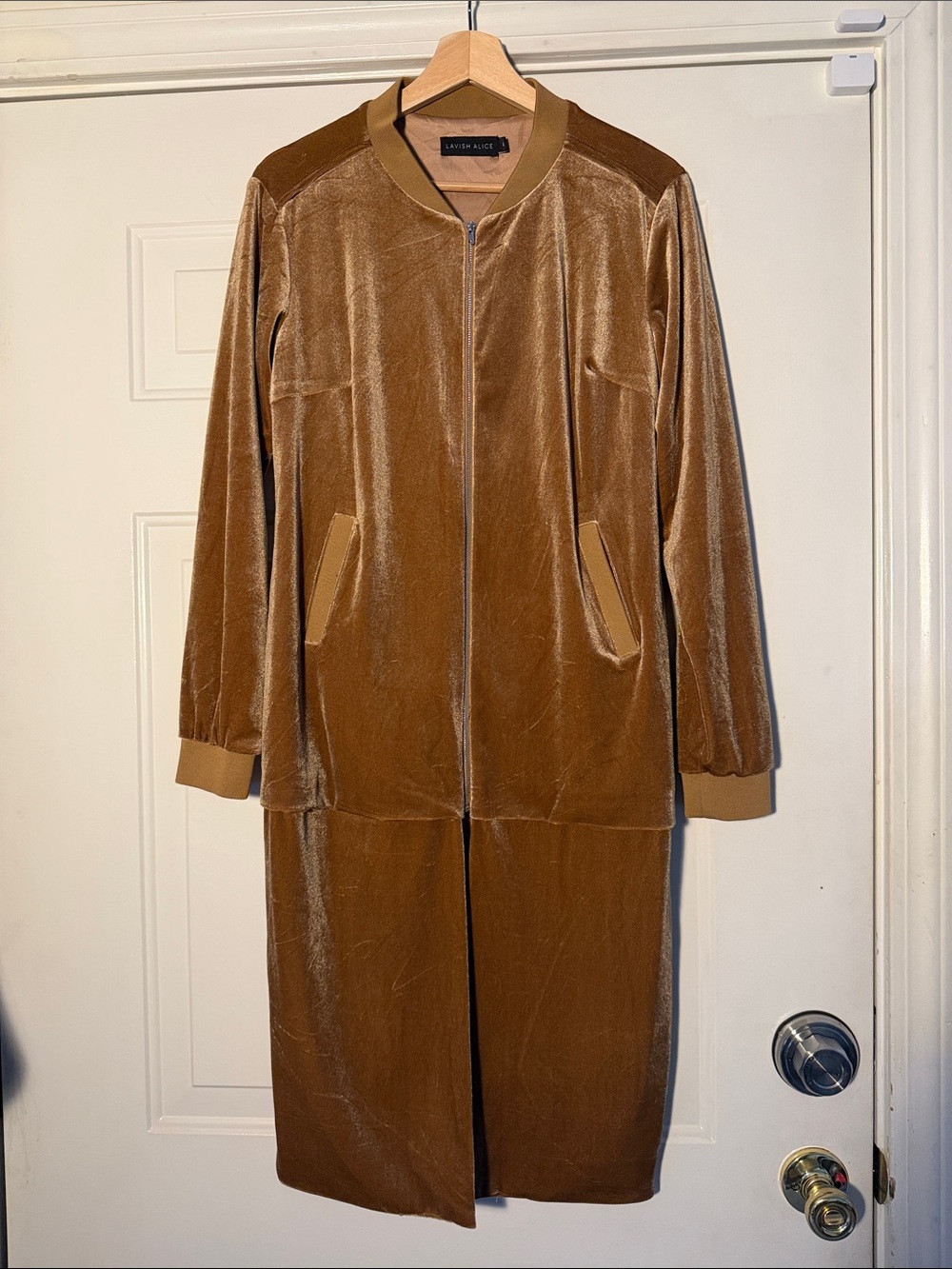Lavish‎ Alice Gigi Hadid Camel Velvet Longline Bomber Jacket Coat S